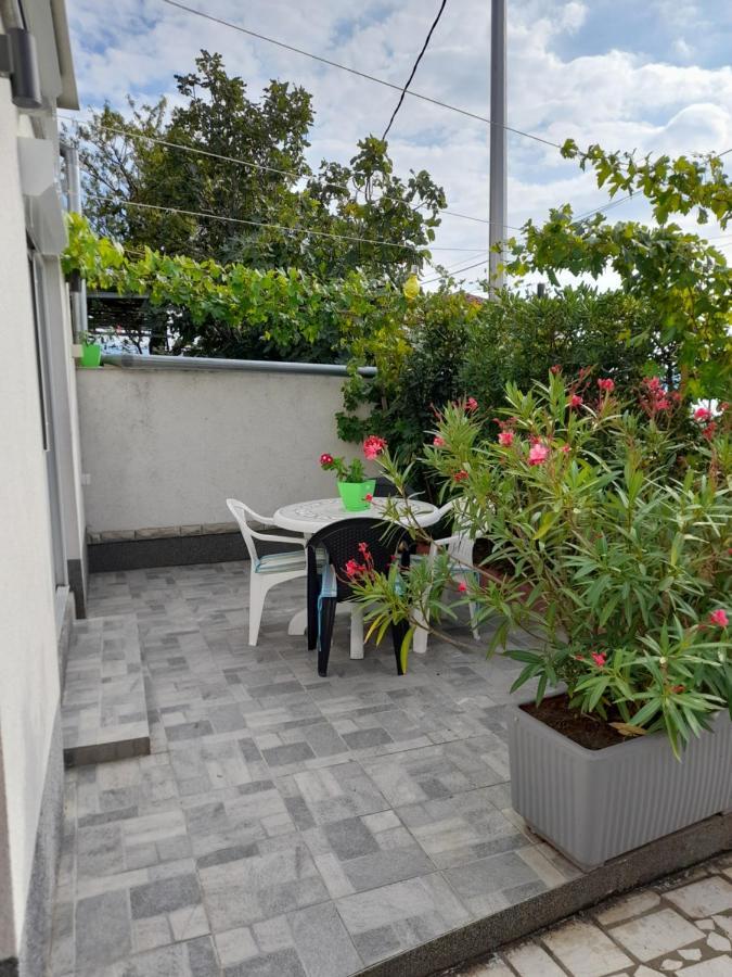 Ml Apartman Сень Экстерьер фото