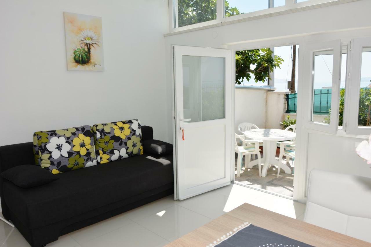 Ml Apartman Сень Экстерьер фото