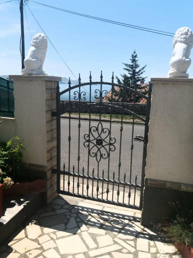 Ml Apartman Сень Экстерьер фото