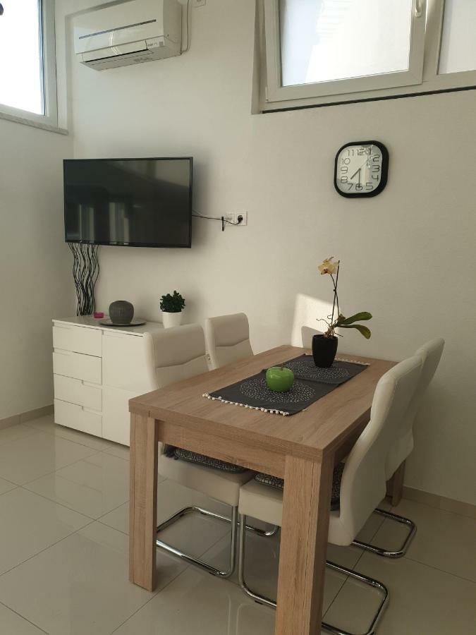 Ml Apartman Сень Экстерьер фото